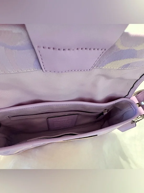 Coach Lavender Signature Jacquard Shoulder Bag with Tan Trim - Picture 3 of 4